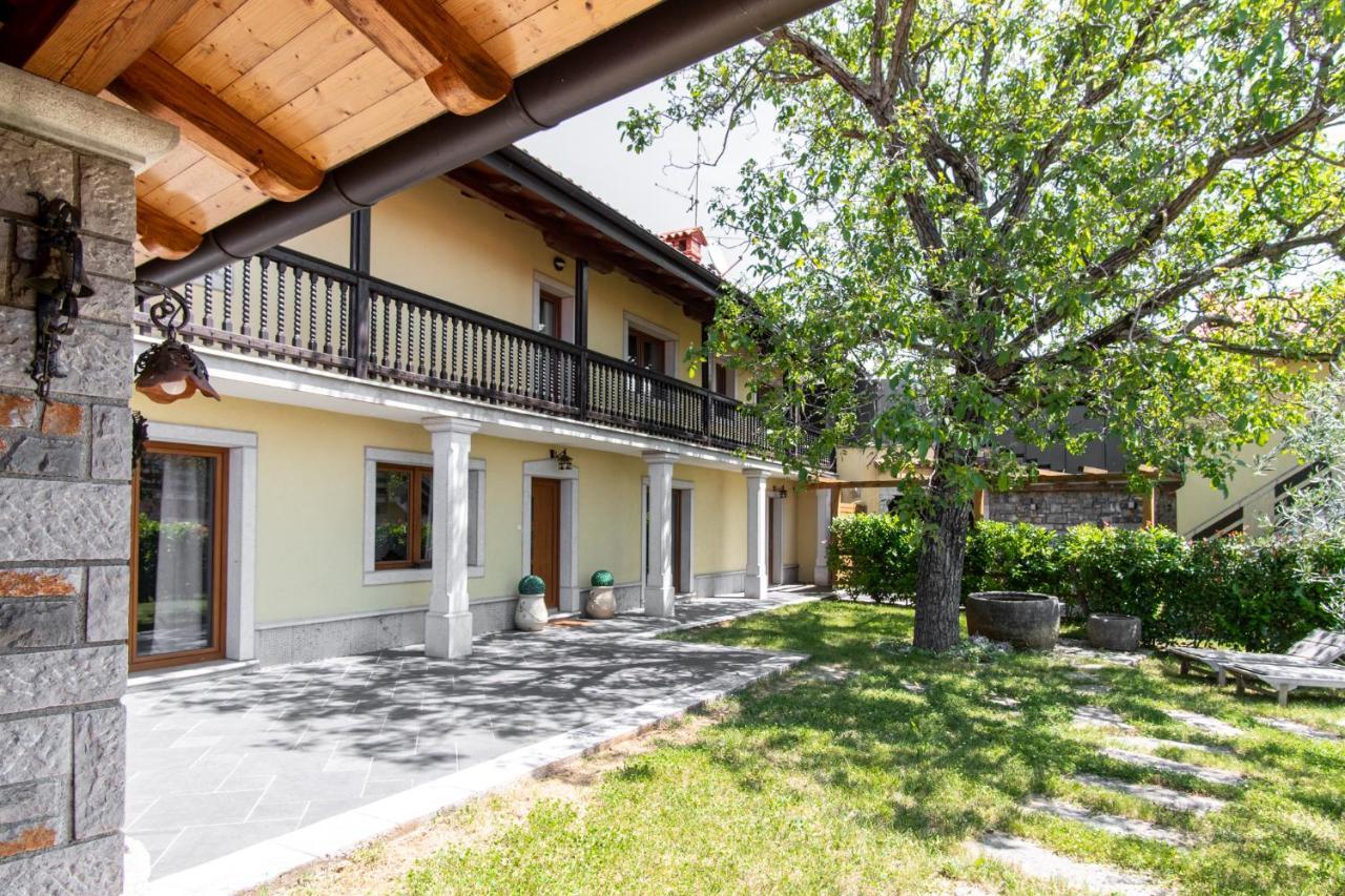 Villa Hermes Art Dutovlje 外观 照片