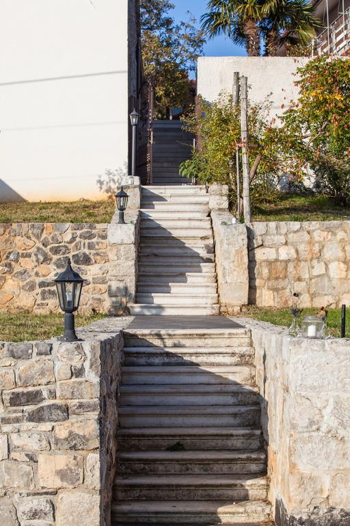 Villa Hermes Art Dutovlje 外观 照片